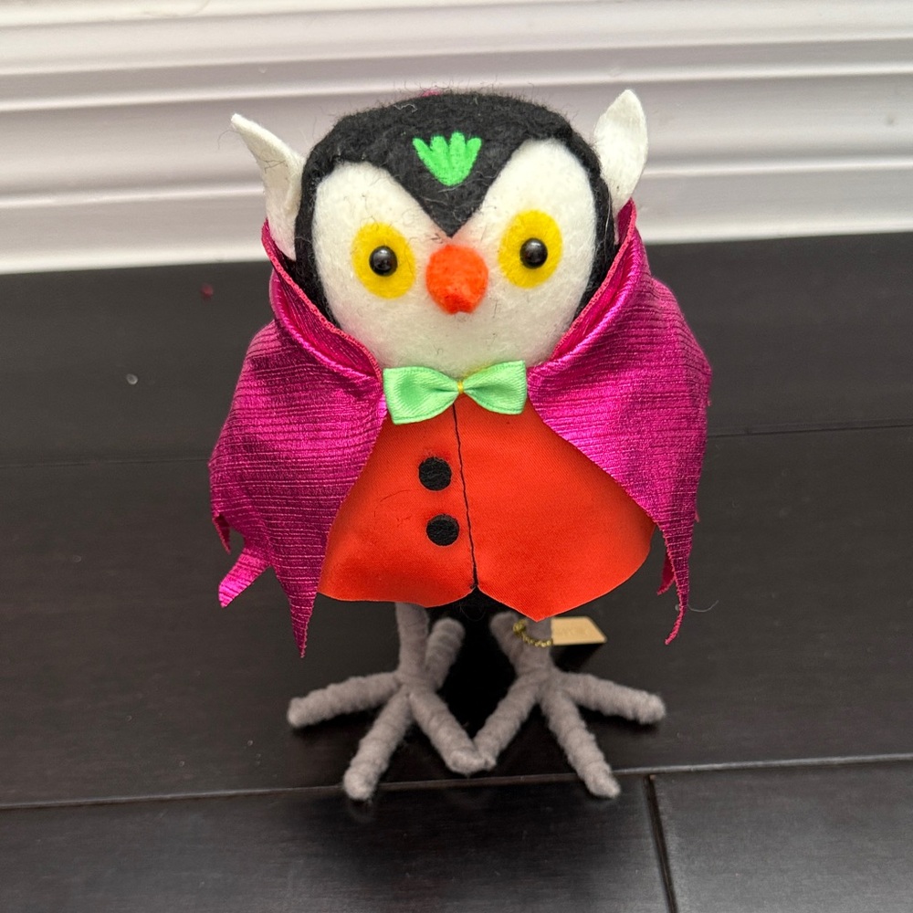 Hyde & Eek 2025 limited edition Halloween bird!